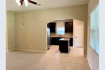 7639 Daisy Port Lane, Conroe, TX 77304 - Photo 6