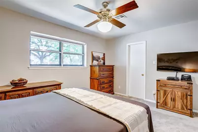 9218 Hammerly Boulevard, Houston, TX 77080 - Photo 30