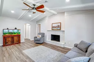 9218 Hammerly Blvd, Houston, TX 77080 - Photo 12