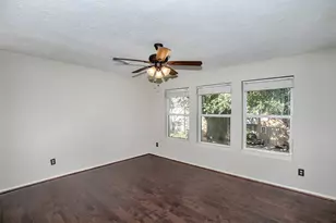 431 Sunset Dr, Dickinson, TX 77539 - Photo 16