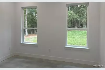 2405 W Green Briar Drive, Huntsville, TX 77340 - Photo 20