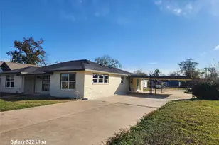 702 McDaniel St, Houston, TX 77022 - Photo 10