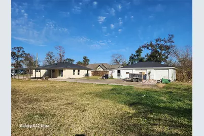 702 McDaniel Street #B, Houston, TX 77022 - Photo 12