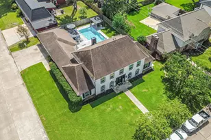 5303 Dana Leigh Dr, Houston, TX 77066 - Photo 2