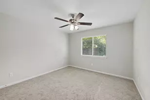 2415 Easterleaf Ct, Richmond, TX 77406 - Photo 16