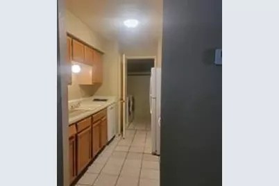 9797 Leawood Boulevard #206, Houston, TX 77099 - Photo 14