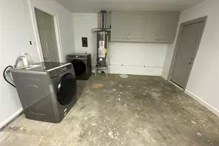 3229 Westridge St, Houston, TX 77025 - Photo 38