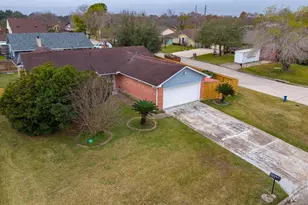 11603 Olivewood Dr, Houston, TX 77089 - Photo 1