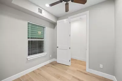 2310 Detering Street #A, Houston, TX 77007 - Photo 6