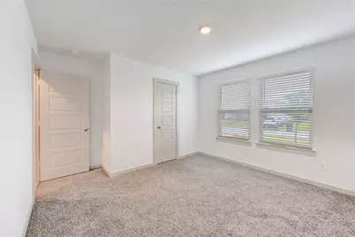 7707 Golden Rubia Lane, Rosharon, TX 77583 - Photo 4