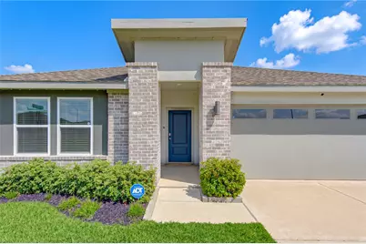 7707 Golden Rubia Lane, Rosharon, TX 77583 - Photo 2