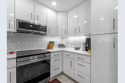 712 Barbara Street, Tomball, TX 77375 - Photo 8