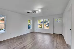 2416 Cumberland St, Houston, TX 77023 - Photo 10