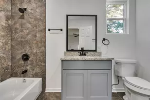 2416 Cumberland St, Houston, TX 77023 - Photo 18