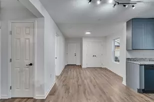 2416 Cumberland St, Houston, TX 77023 - Photo 14