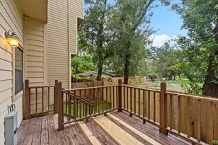 2045 W 14th 1/2 St, Houston, TX 77008 - Photo 32
