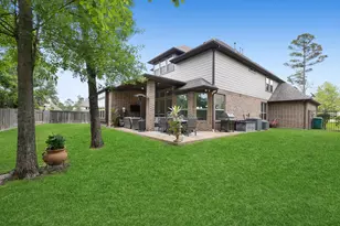 19 Cohasset Pl, Tomball, TX 77375 - Photo 2