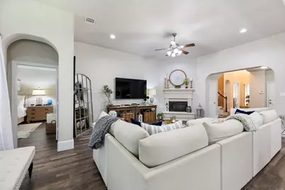 19 Cohasset Place, Tomball, TX 77375 - Photo 14