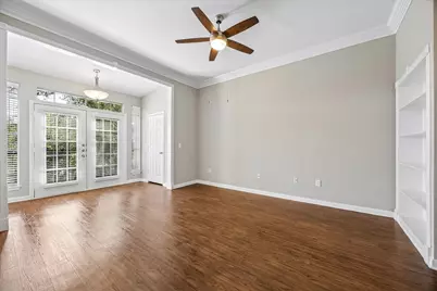 5353 Memorial Drive #2070, Houston, TX 77007 - Photo 6