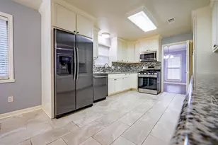 19202 Casper Dr, Spring, TX 77373 - Photo 4
