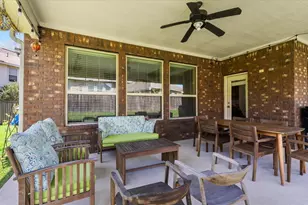 6 Newgrove Ct, The Woodlands, TX 77354 - Photo 18