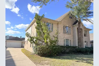 410 Willow Pointe Drive, League City, TX 77573 - Photo 2