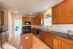 410 Willow Pointe Dr, League City, TX 77573 - Photo 10