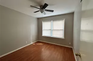 914 Elton St, Houston, TX 77034 - Photo 10