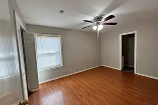 914 Elton St, Houston, TX 77034 - Photo 8