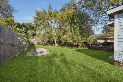 7933 Elwood Street, Houston, TX 77012 - Photo 18