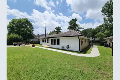12326 Gaylawood Drive, Houston, TX 77066 - Photo 34