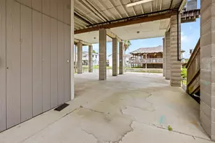 21 Edgewater St, Hitchcock, TX 77563 - Photo 12