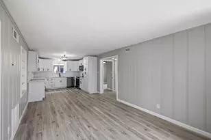 21 Edgewater St, Hitchcock, TX 77563 - Photo 18