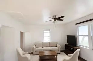 619 N Dunbar St, Electra, TX 76360 - Photo 4