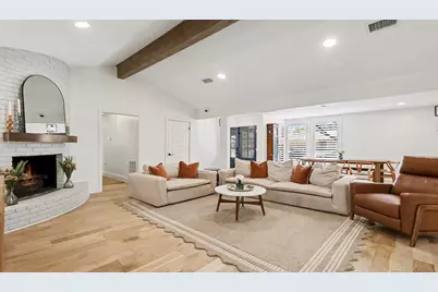 10718 Longmont Drive, Houston, TX 77042 - Photo 8