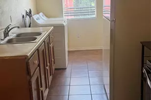 5415 Ennis St, Houston, TX 77004 - Photo 6