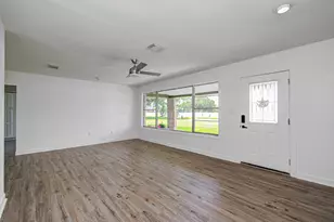 709 S McCarty Ave, Eagle Lake, TX 77434 - Photo 10