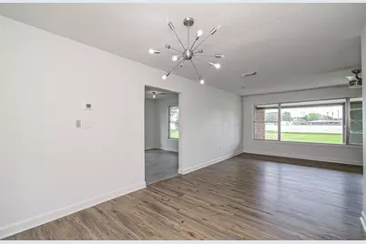 709 S McCarty Avenue, Eagle Lake, TX 77434 - Photo 14