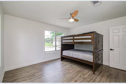 709 S McCarty Avenue, Eagle Lake, TX 77434 - Photo 34