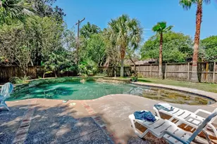 755 19th St, Beaumont, TX 77706 - Photo 38