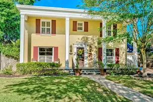 755 19th St, Beaumont, TX 77706 - Photo 2