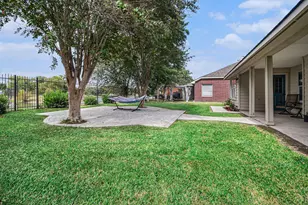7607 Omaha Dr, Baytown, TX 77521 - Photo 20