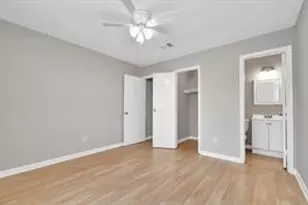 12811 Glen Hollow Dr, Houston, TX 77048 - Photo 6