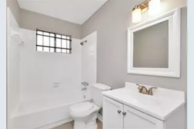 12811 Glenhollow Drive, Houston, TX 77048 - Photo 8