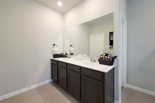 2211 E Winding Pines Dr, Tomball, TX 77375 - Photo 30