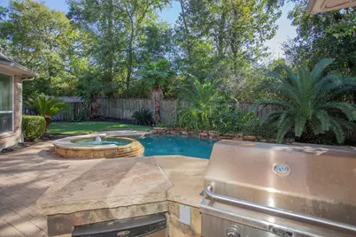 62 Longsford Circle, The Woodlands, TX 77382 - Photo 2