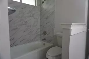 1913 Normal Park Dr, Huntsville, TX 77340 - Photo 22