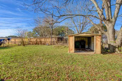 9506 Sierra Drive, Houston, TX 77051 - Photo 16