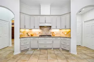 4629 Oakdale St, Bellaire, TX 77401 - Photo 12