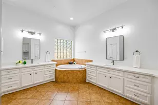 4629 Oakdale St, Bellaire, TX 77401 - Photo 26